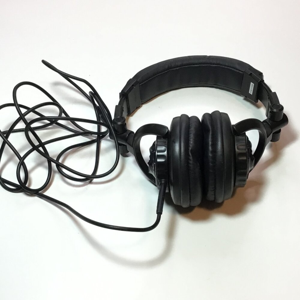 Funko Tronics Star Wars Darth Vader DJ (40mm Drivers) Headphones Watch Video!